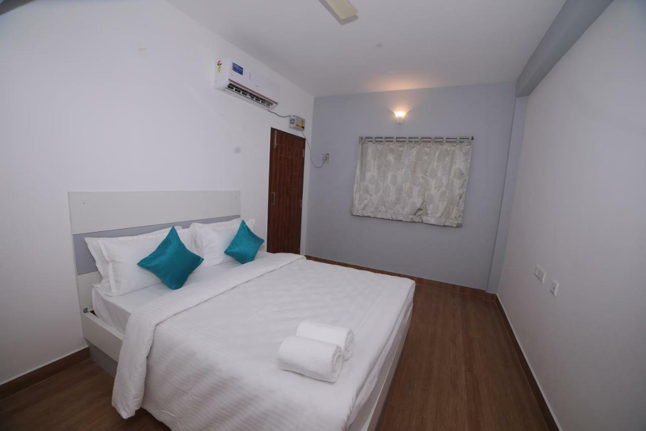 The Base Inn Pondicherry Esterno foto